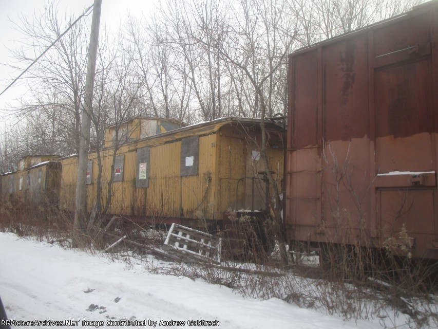 DM&IR W-187 in the Snow